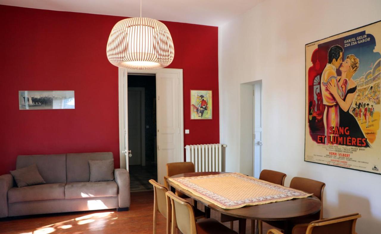 La Maison Du Soleil Vauvert Bagian luar foto