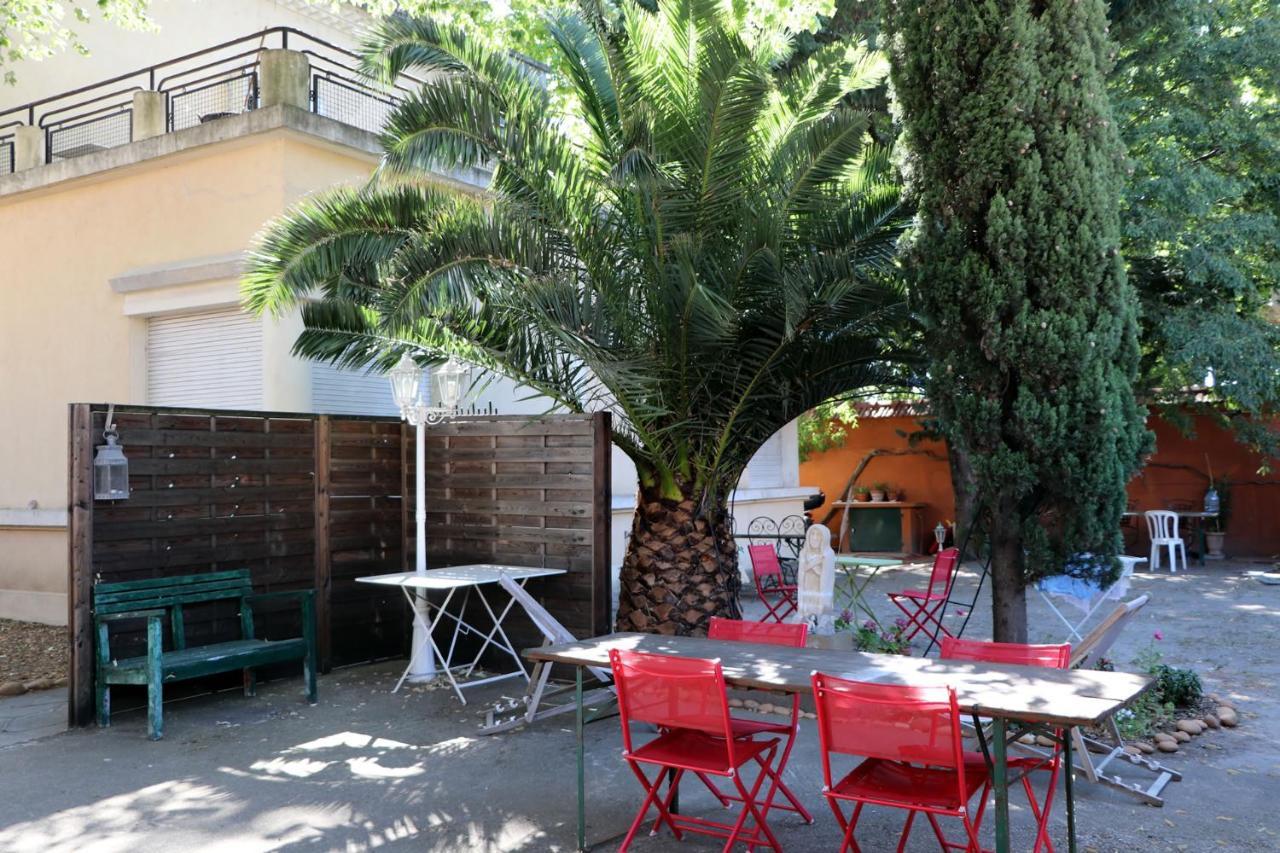 La Maison Du Soleil Vauvert Bagian luar foto